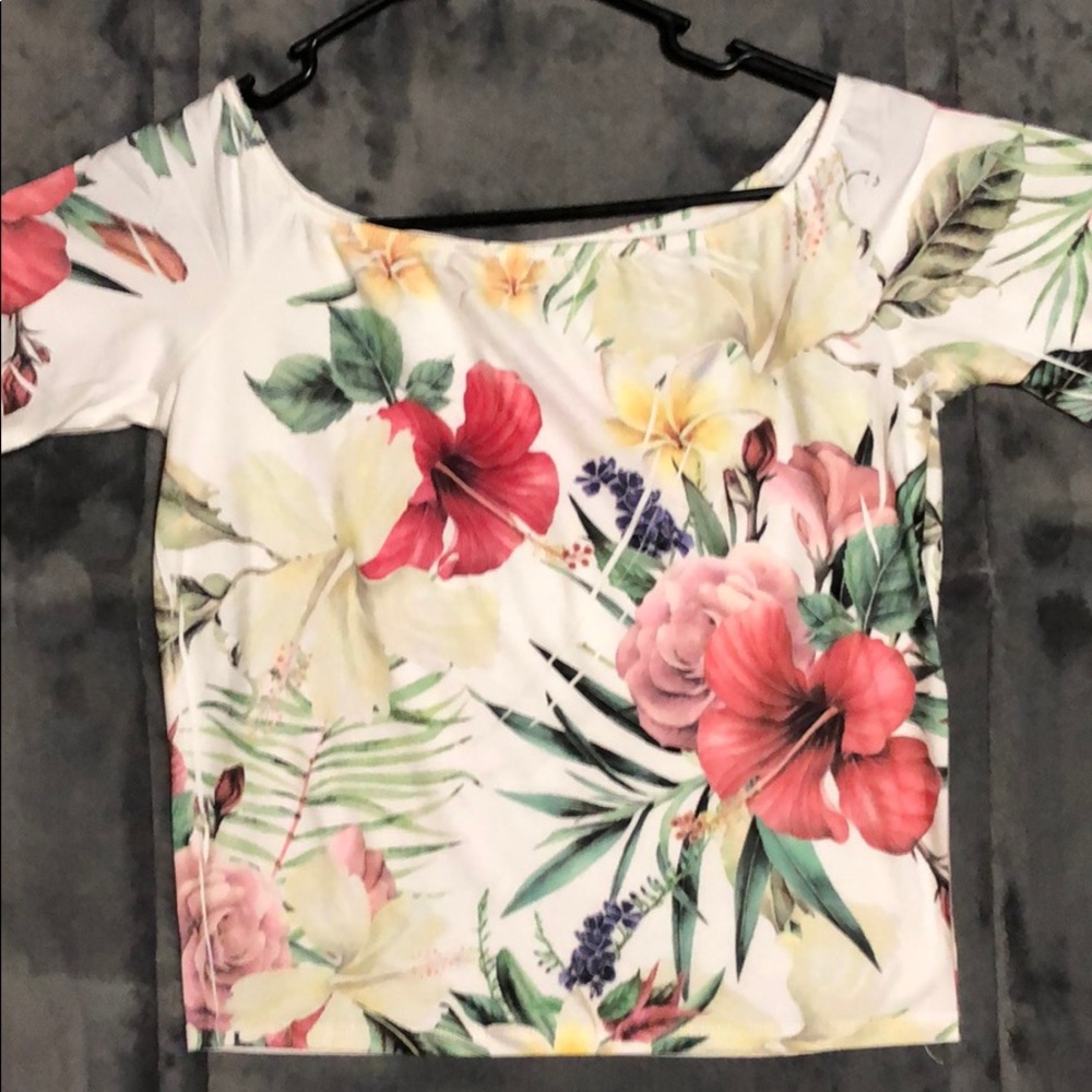 Cute soft blouse!